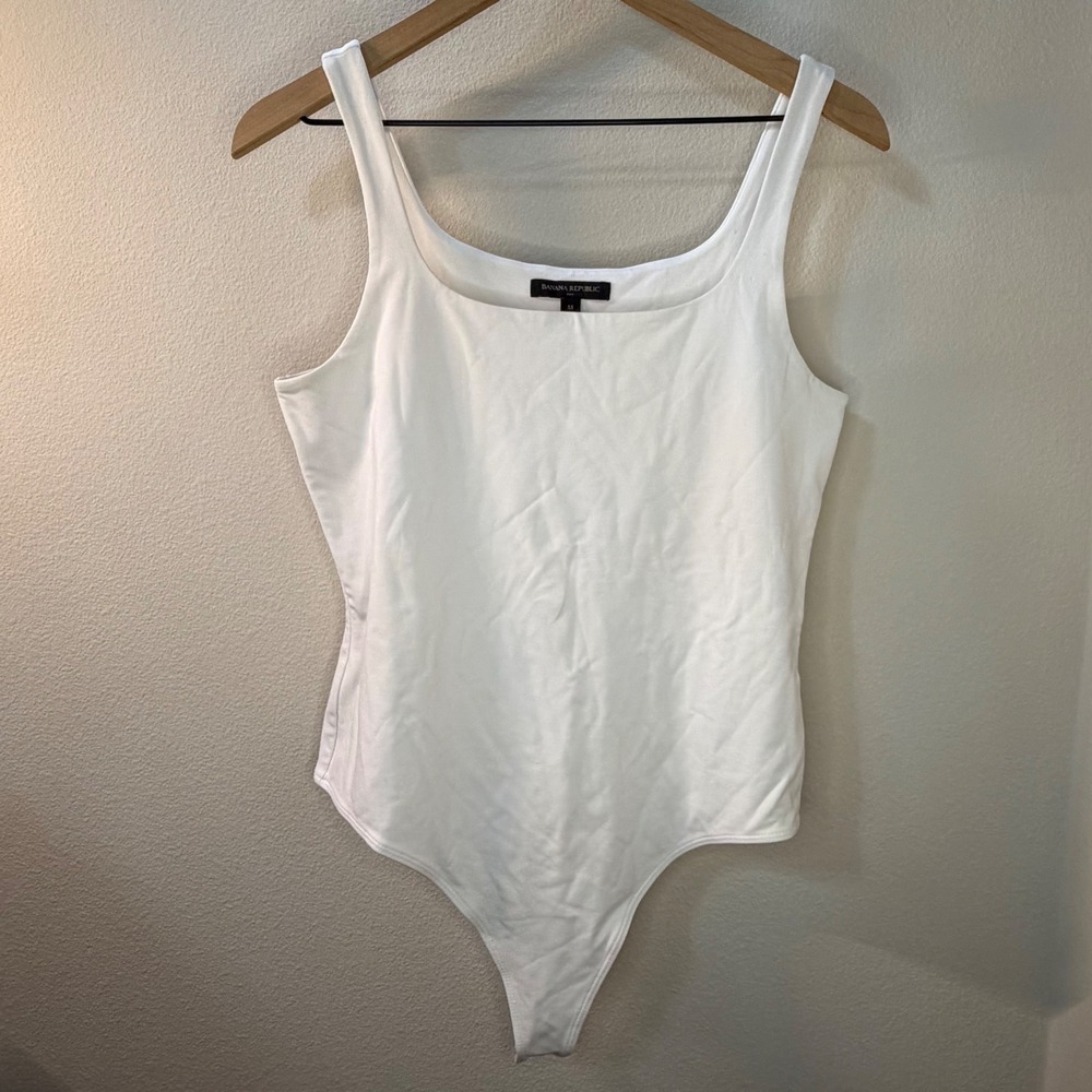 Banana Republic White Square Neck Tank‎ Bodysuit Women Size Medium